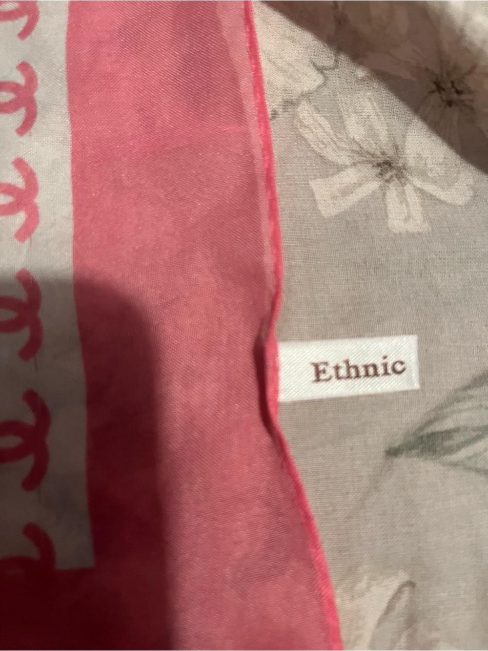 Logo Scarf - Picture 4 of 6